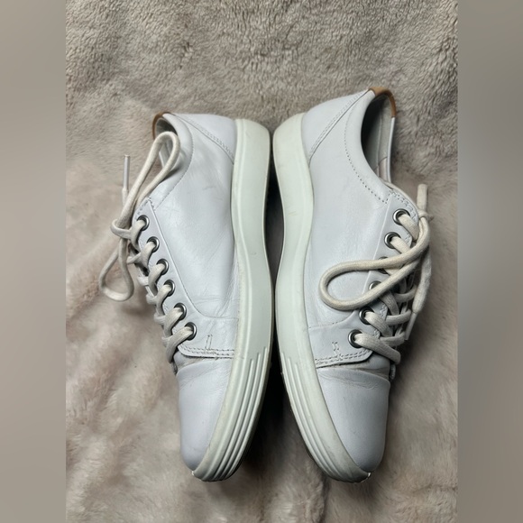 ECCO Women's Soft Tie Fashion Sneaker size 7-7.5 - Picture 3 of 7